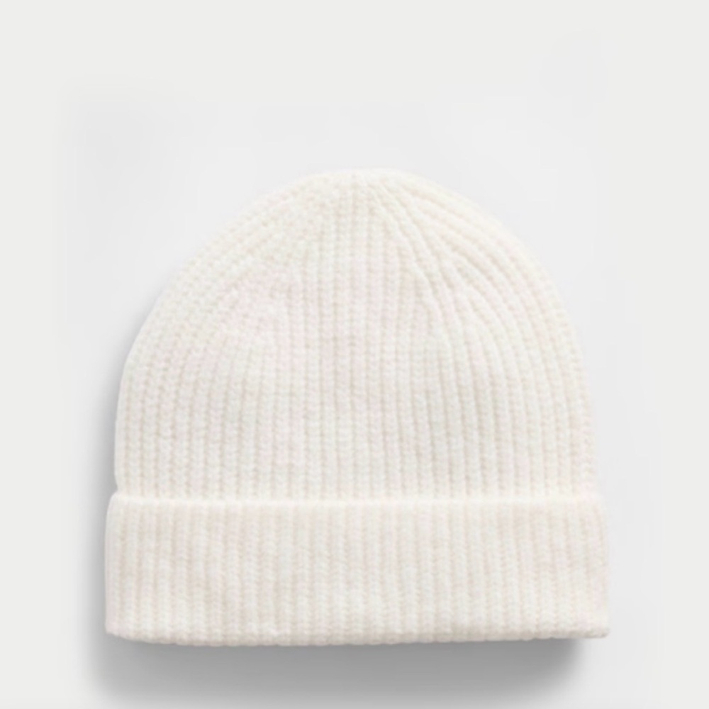 GAP White Ribbed Knit Beanie